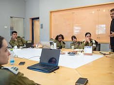 רגע מההדרכות שלנו 9
