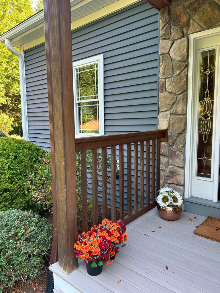 Porch Post & Railing Refinish — before