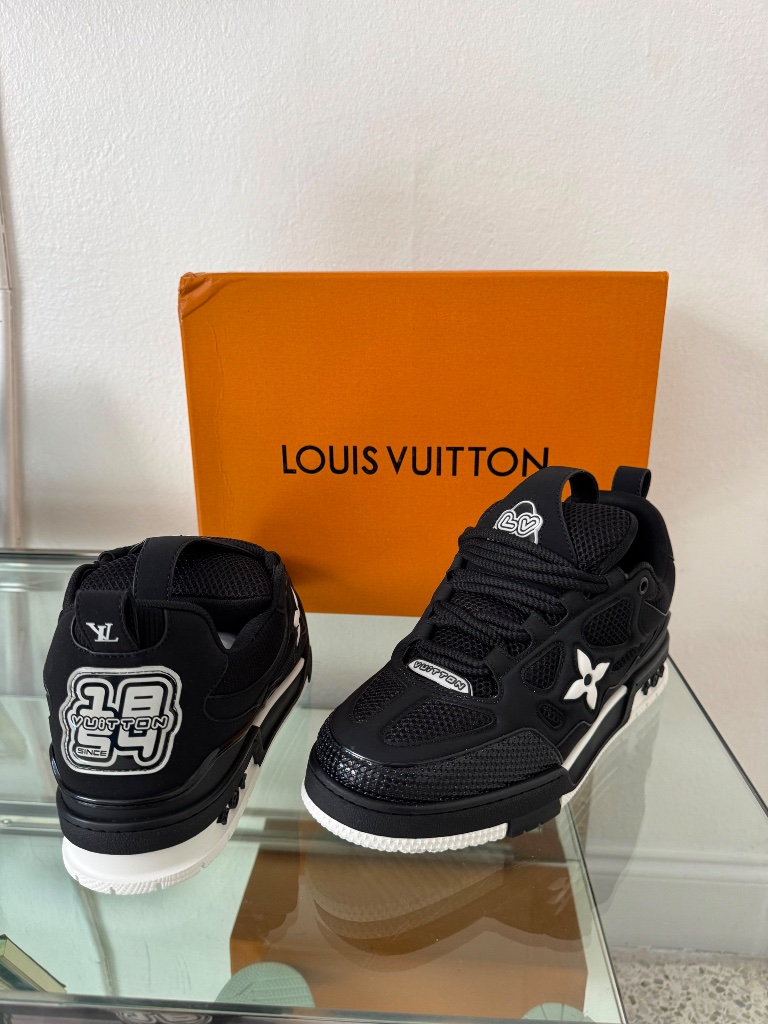 Jordan 4 Thunder