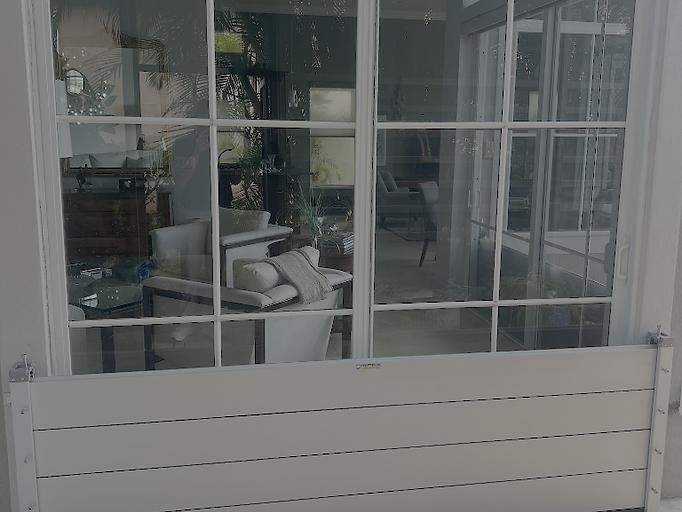Florida home protected by Fortress flood barrier