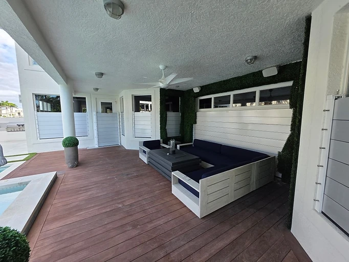 Florida home protected by Fortress flood barrier