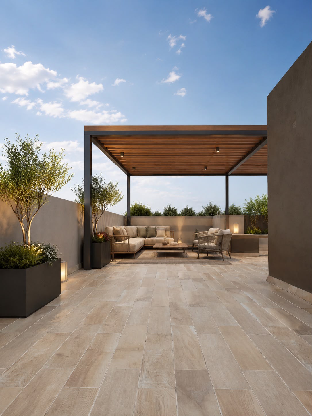 Terraza en rooftop con pérgola de madera, sofá y mobiliario exterior en proyecto entregado TEMBO