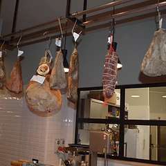 Bancone salumi