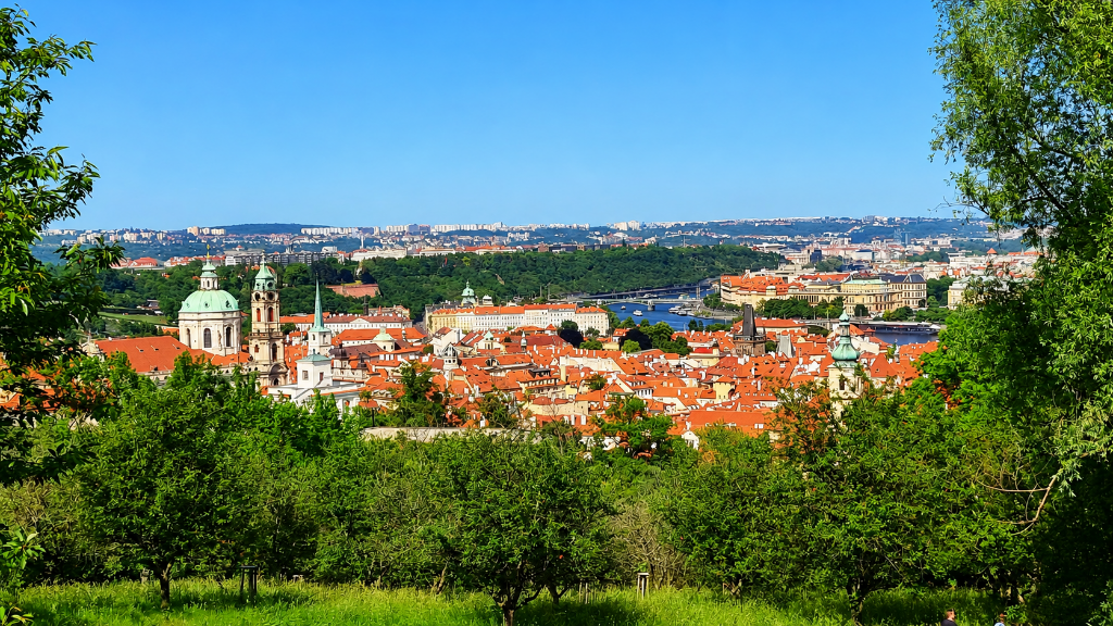 Panoramatický výhled na Prahu