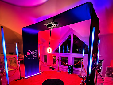 Fotobudka 360 Overhead — atrakcja na wesele i event w Szczecinie | MegaFota