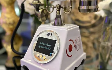 Retro Telefon Życzeń Audio-Video MegaFota ustawiony na uroczystości weselnej