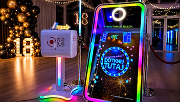 Fotolustro Slim — atrakcja na wesele i event w Koszalin | MegaFota