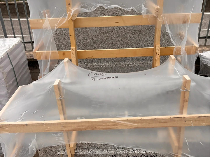 Individuell verpackte Natursteinprodukte für den bundesweiten Transport