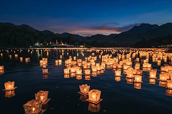 Water Lantern Festival – Milano