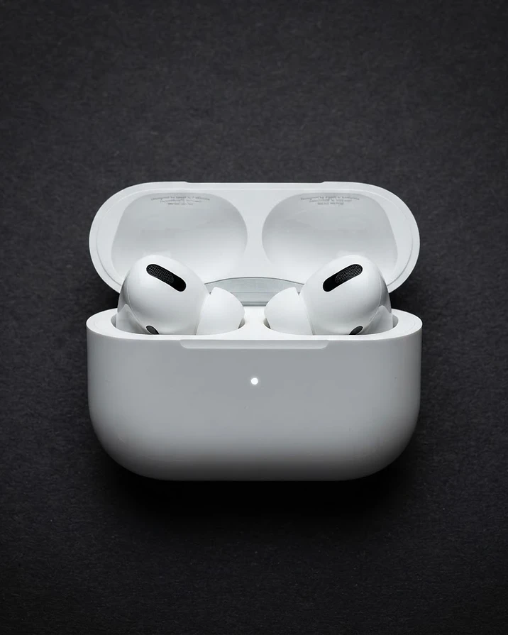 AirPods Pro (3rd Gen) — view 2
