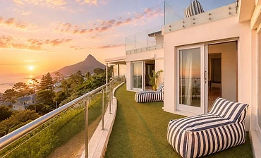 Camps Bay Luxury Retreat with Hot Tub & Ocean Views