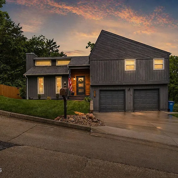 1414 Inglenook Dr