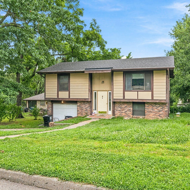 Charming Split-Level in Westview Heights