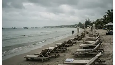Bãi biển Phú Quốc vắng khách mùa du lịch trầm lắng