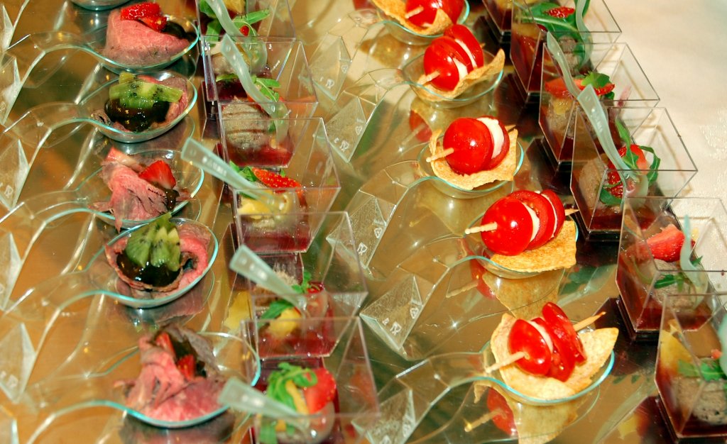 Terasa party – ovocný košík