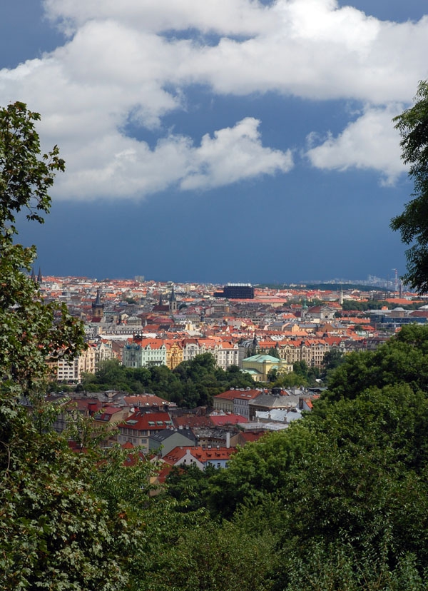 Terasa pohled – Praha deštivý den