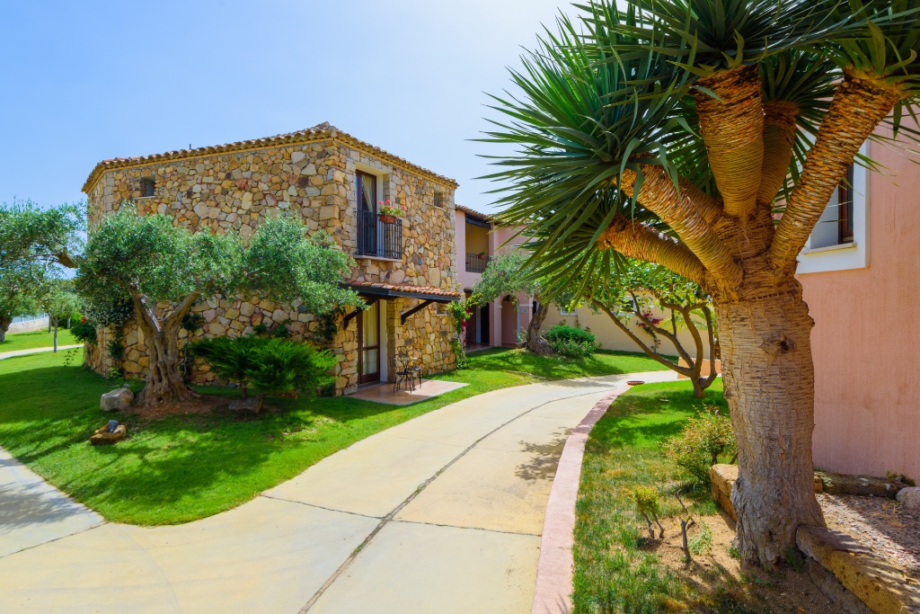 EOS Village 1