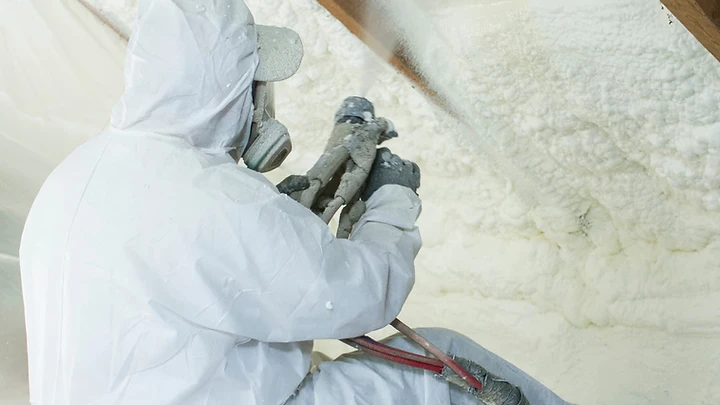 Condensation or damp? How to tell the difference