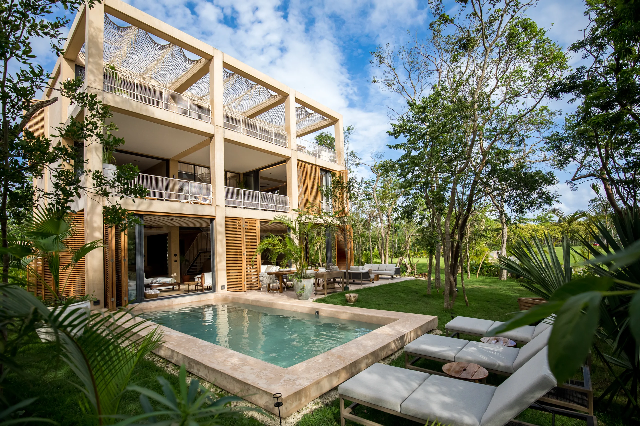 Palm Villas Corasol · Villas de 4 y 5 recámaras — Imágenes 1