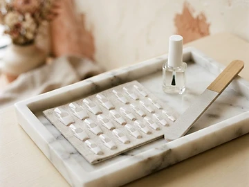 Tipsuri si Extensii de Unghii: Ce Sa Stii Inainte Sa Cumperi - articol blog manichiura profesionala Tipsuri si Extensii de Unghii: Ce Sa Stii Inainte Sa Cumperi - articol blog manichiura profesionala