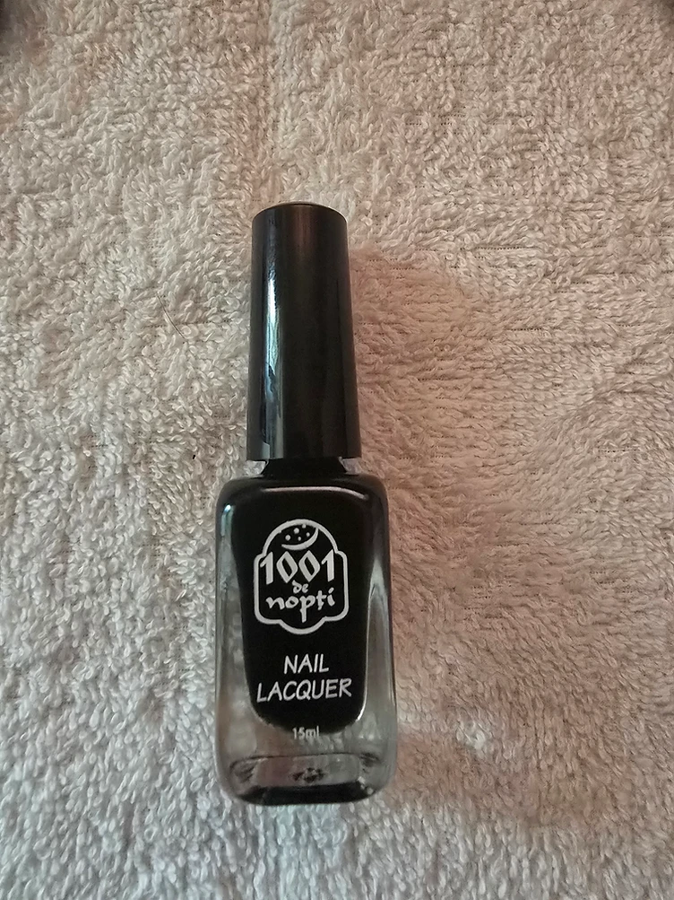 Oja 1001 de Nopti Negru 15ml Negru Intens - Cromatica Rapida produs manichiura profesionala
