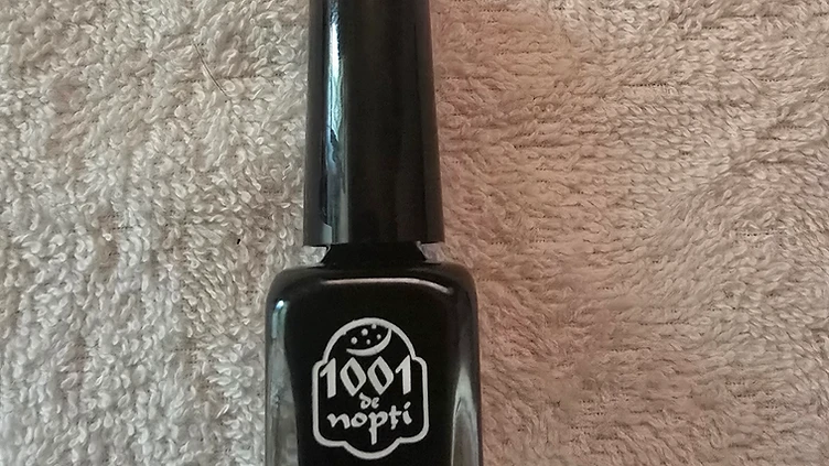 Oja 1001 de Nopti Negru 15ml - Recenzie si Pareri - ghid manichiura profesionala Vernis Architect