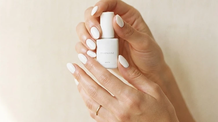 Cum Aplici SensoPRO Milano One Step Alb: Tutorial pentru Incepatori - ghid manichiura profesionala Vernis Architect Cum Aplici SensoPRO Milano One Step Alb: Tutorial pentru Incepatori - ghid manichiura profesionala Vernis Architect
