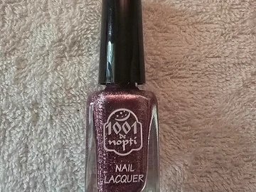 Oja 1001 de Nopti Mov Pruniat cu Sclipici 15ml - Recenzie si Pareri - articol blog manichiura profesionala Oja 1001 de Nopti Mov Pruniat cu Sclipici 15ml - Recenzie si Pareri - articol blog manichiura profesionala