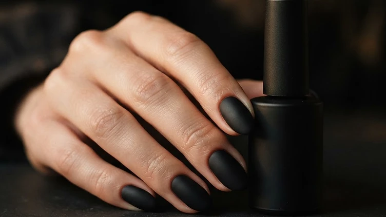 Top Coat Mat: Cum Obtii Efectul Mat si Ce Produse Merita - ghid manichiura profesionala Vernis Architect Top Coat Mat: Cum Obtii Efectul Mat si Ce Produse Merita - ghid manichiura profesionala Vernis Architect