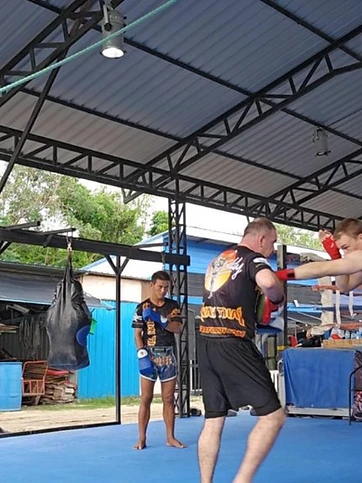 Muay Khao fighting style