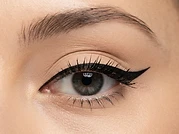 Classic Winged Liner
