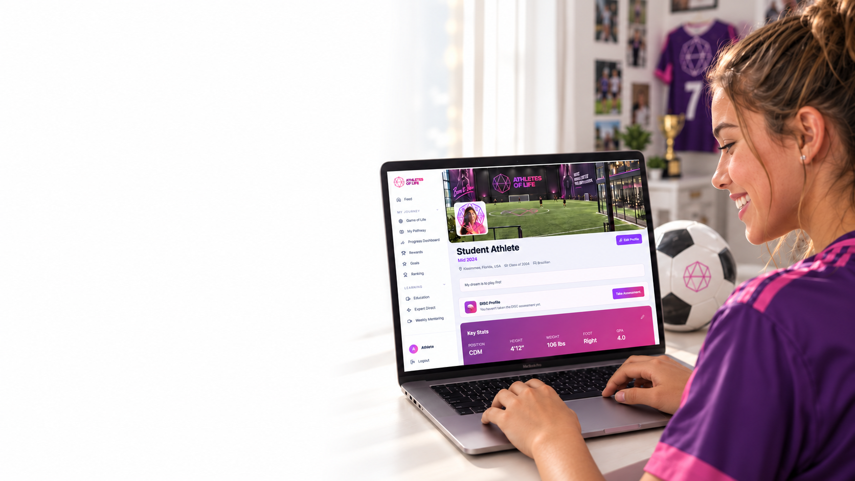 Athlete using the Athletes of Life Virtual Club platform