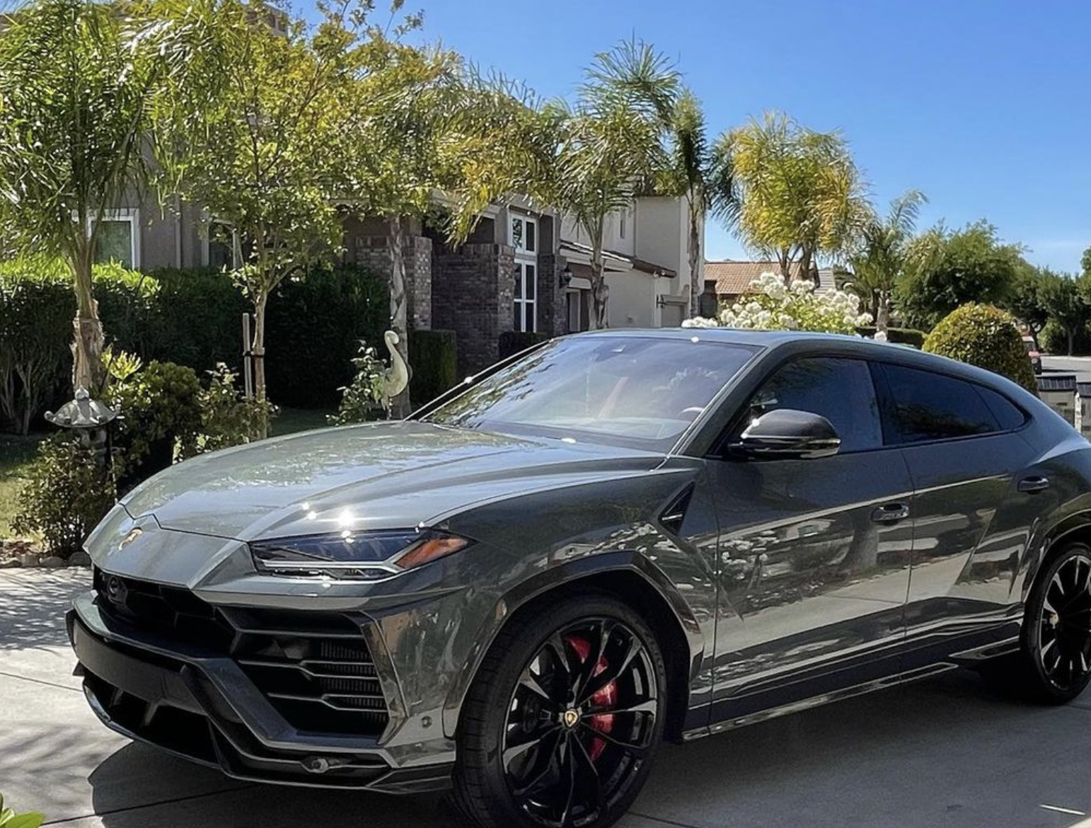 Grey Lamborghini Urus