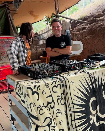Ricardo Loco at the DJ booth