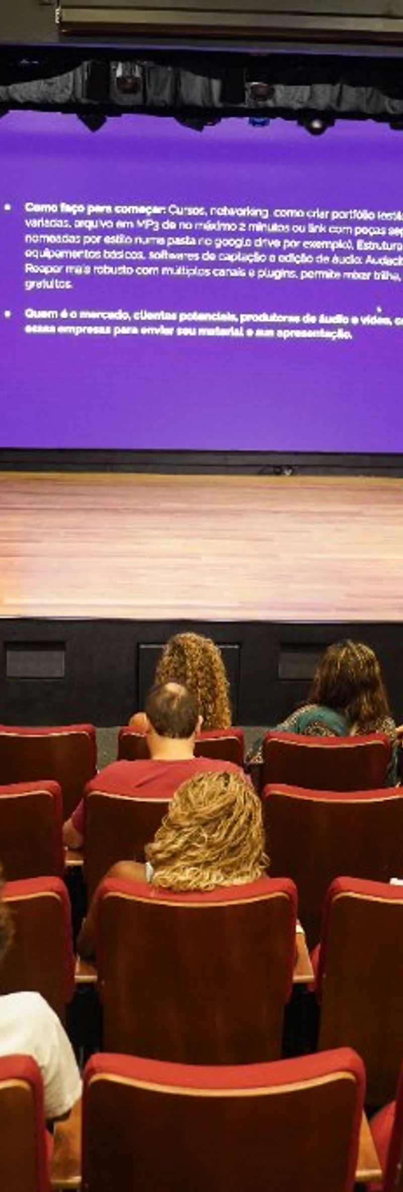 Palestra no Cine Teatro 2 de Julho