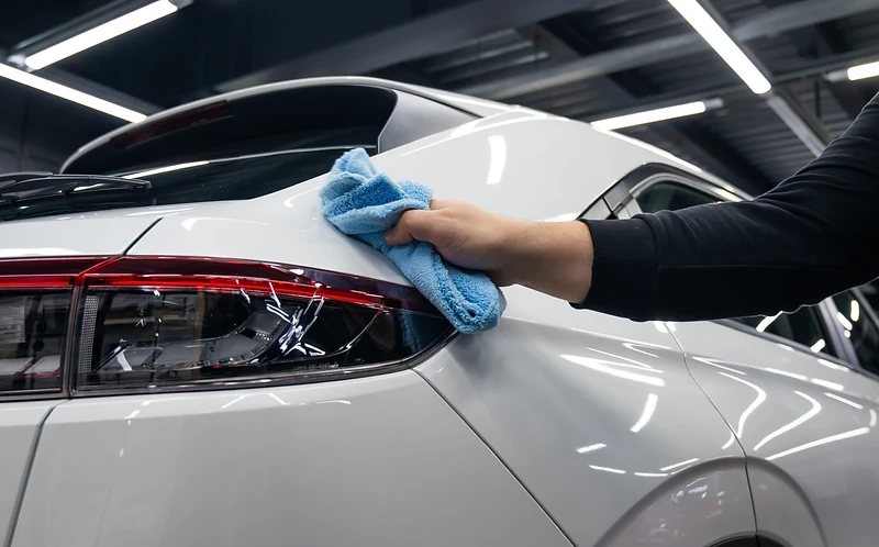 5 Signs It's Time to Hire a Professional Car Detailer