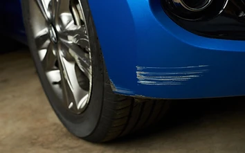 Can Car Detailing Remove Scratches?