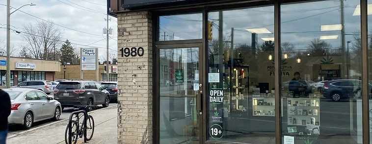 Prime Cultivar Flow dispensary storefront with logo sign