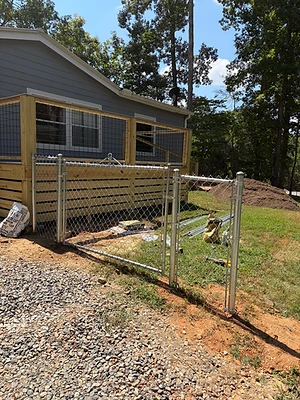Chain Link Corner & Gate