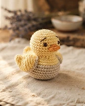 Crochet Pocket Hug — Duck
