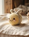 Crochet Pocket Hug — Bee