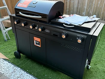 Baker Stone bbq installed in Burlington, Ontario — photo 2