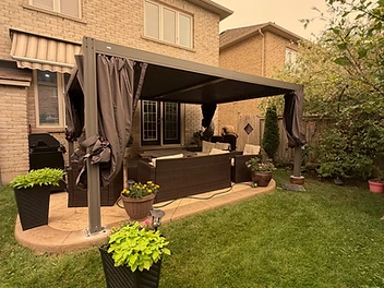 Domi 12×16 pergola installed on concrete in Mississauga, Ontario — photo 3