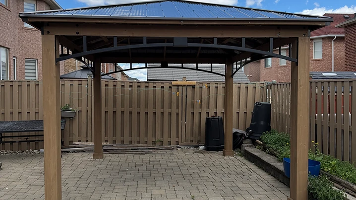 Yardistry 12×14 gazebo installed in Kitchener on pavers / interlock by Premier Assembly