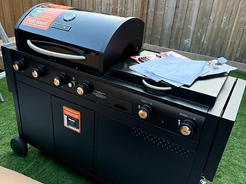 Baker Stone bbq installed in Burlington, Ontario — photo 1