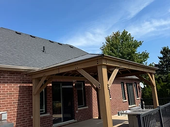 Yardistry 12×16 gazebo installed on composite deck in Hamilton, Ontario — photo 2