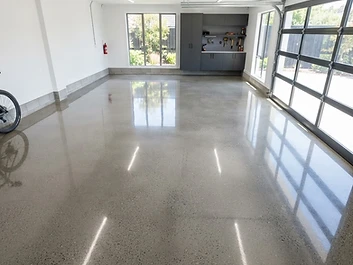 After epoxy flake floor