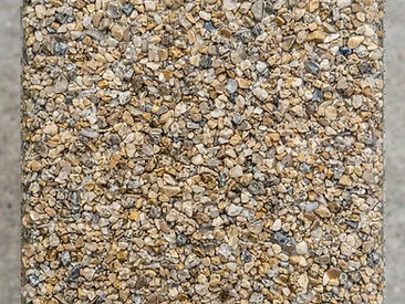 Natural Blend resin-bound aggregate close-up showing natural washed stone in clear resin