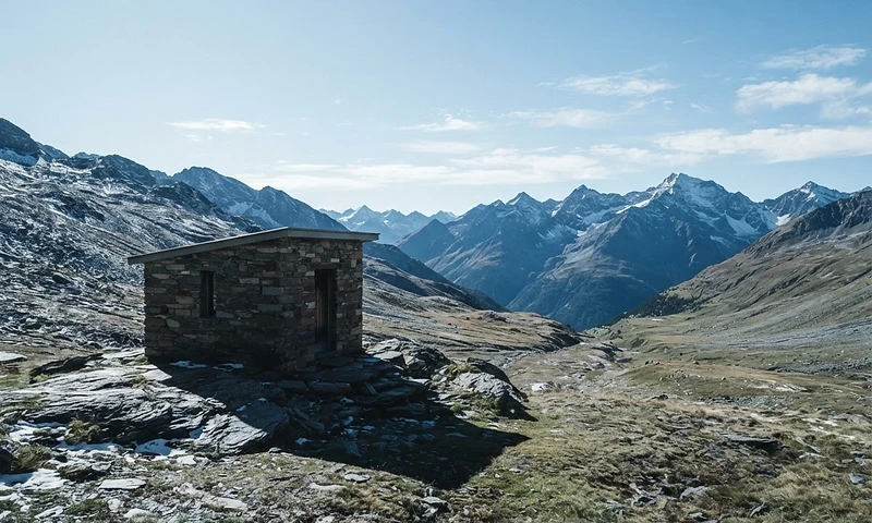 Open alpine road