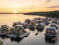 A Perfect Long Weekend in Yellowknife
